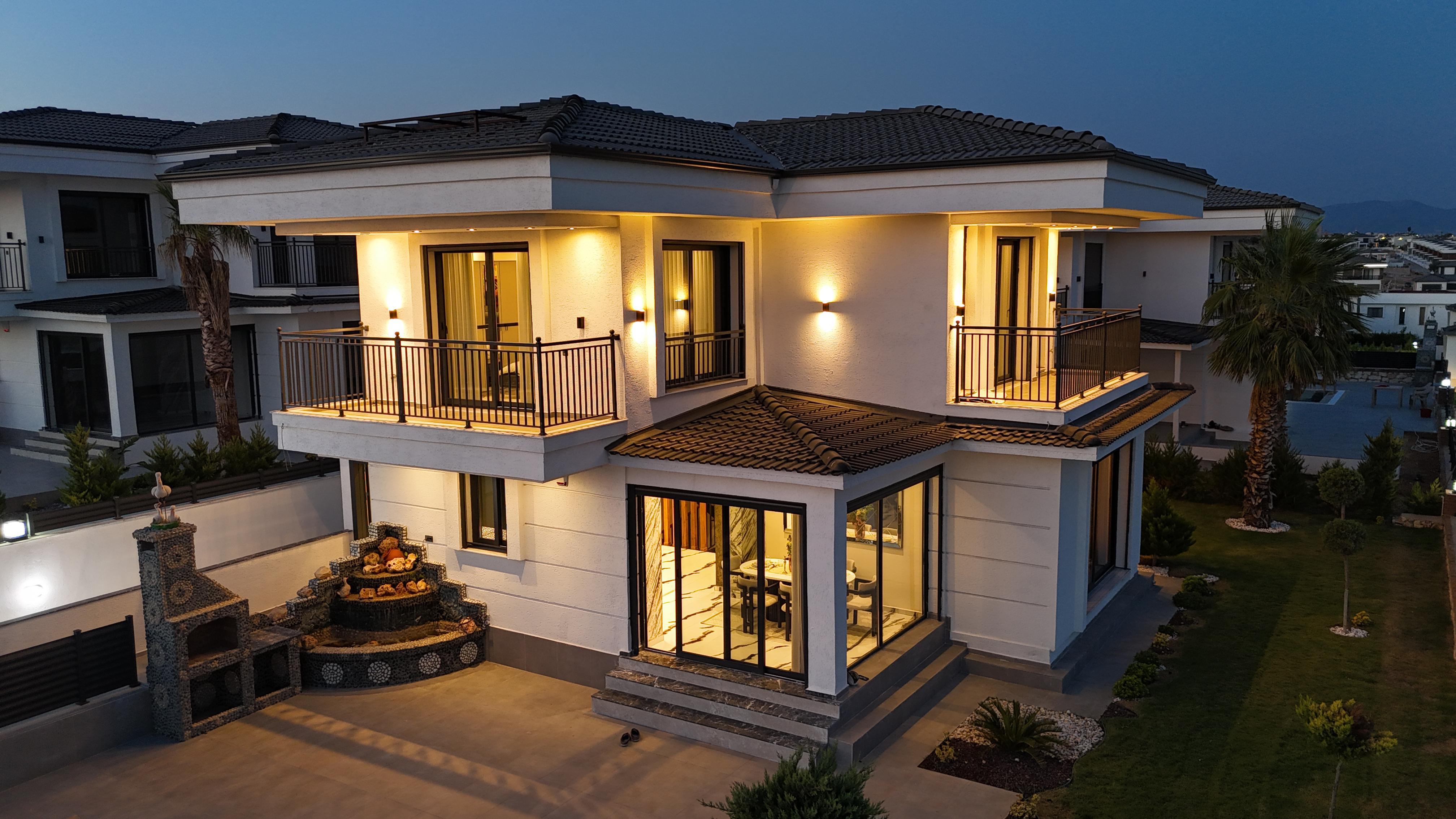 ELEGANT COMPLEX HOMES 1 