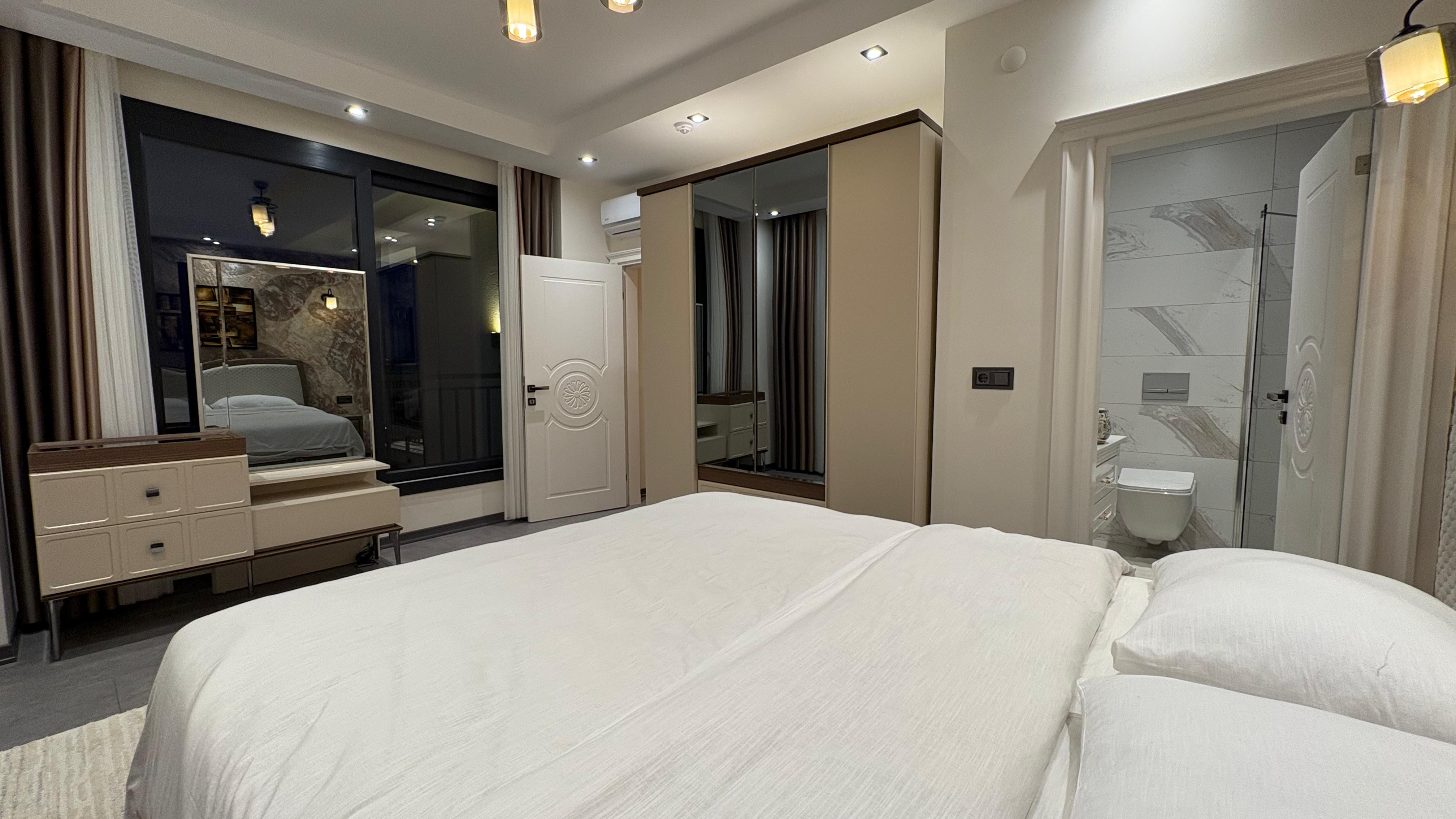 ELEGANT COMPLEX HOMES 1 