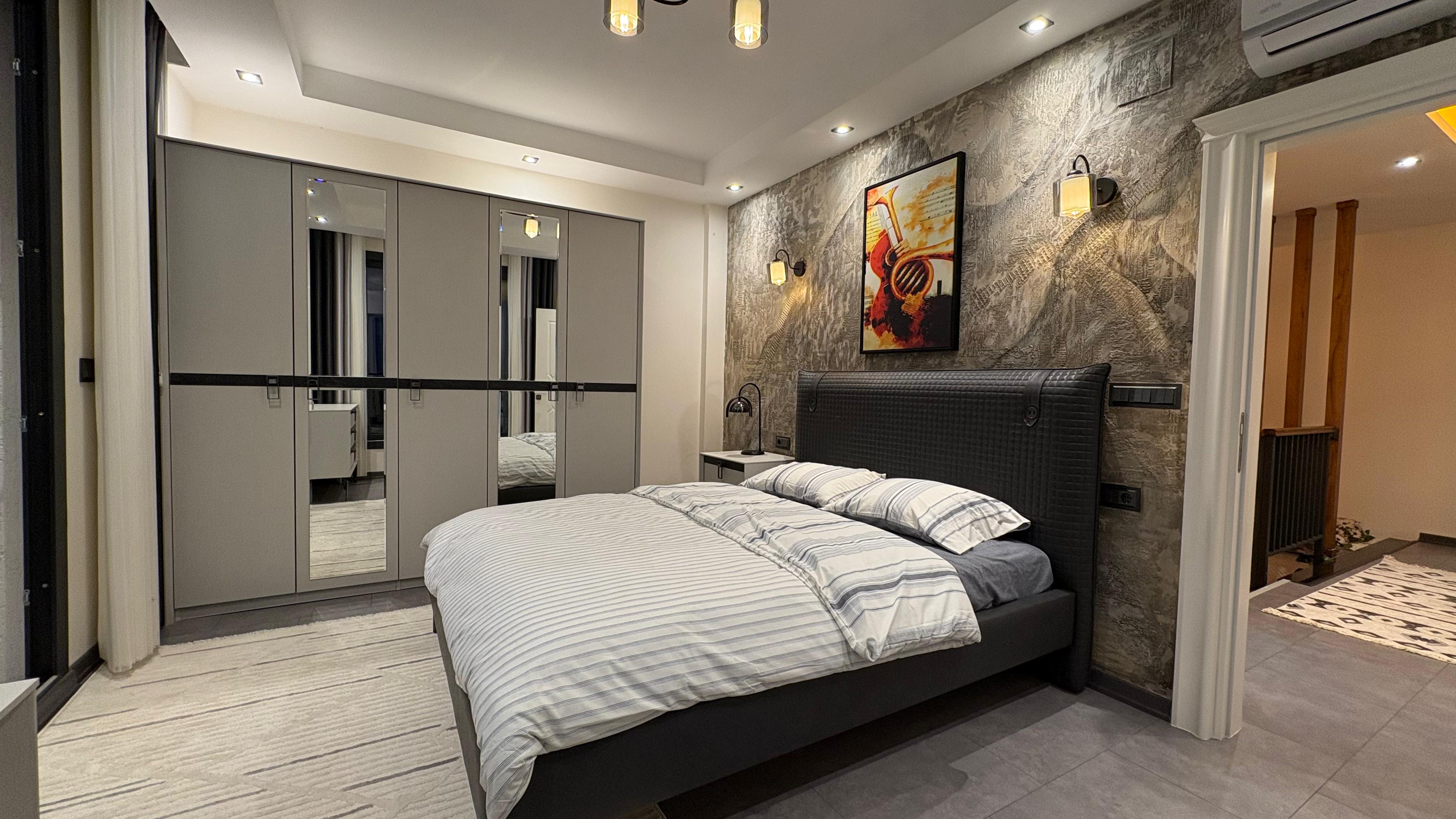 ELEGANT COMPLEX HOMES 1 