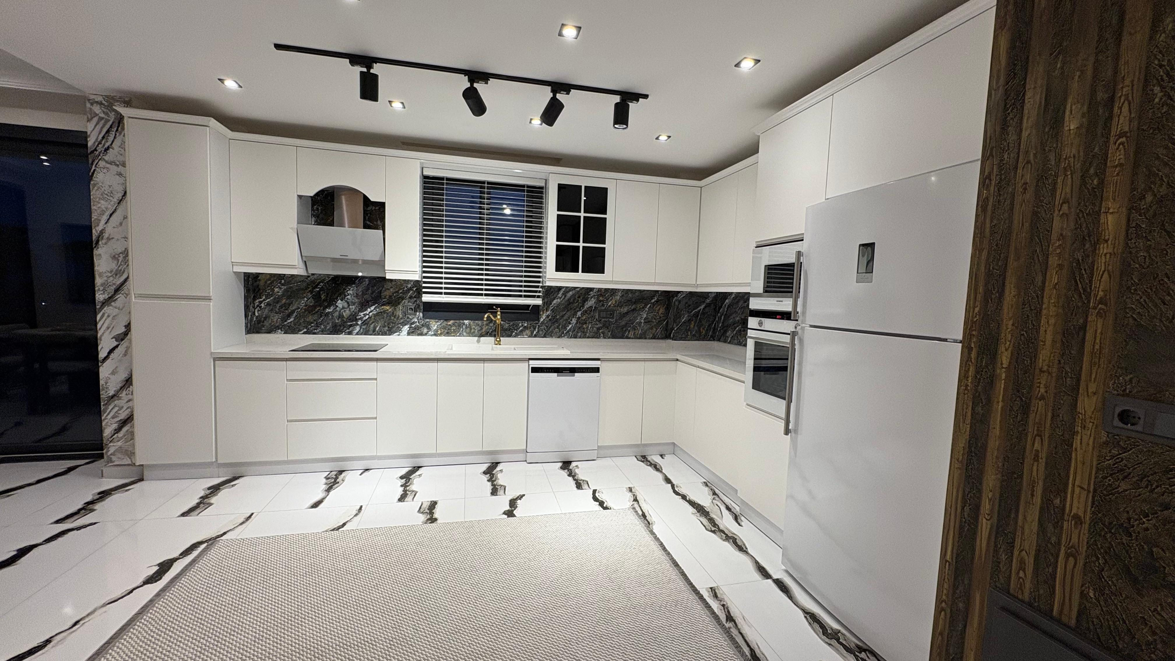 ELEGANT COMPLEX HOMES 1 