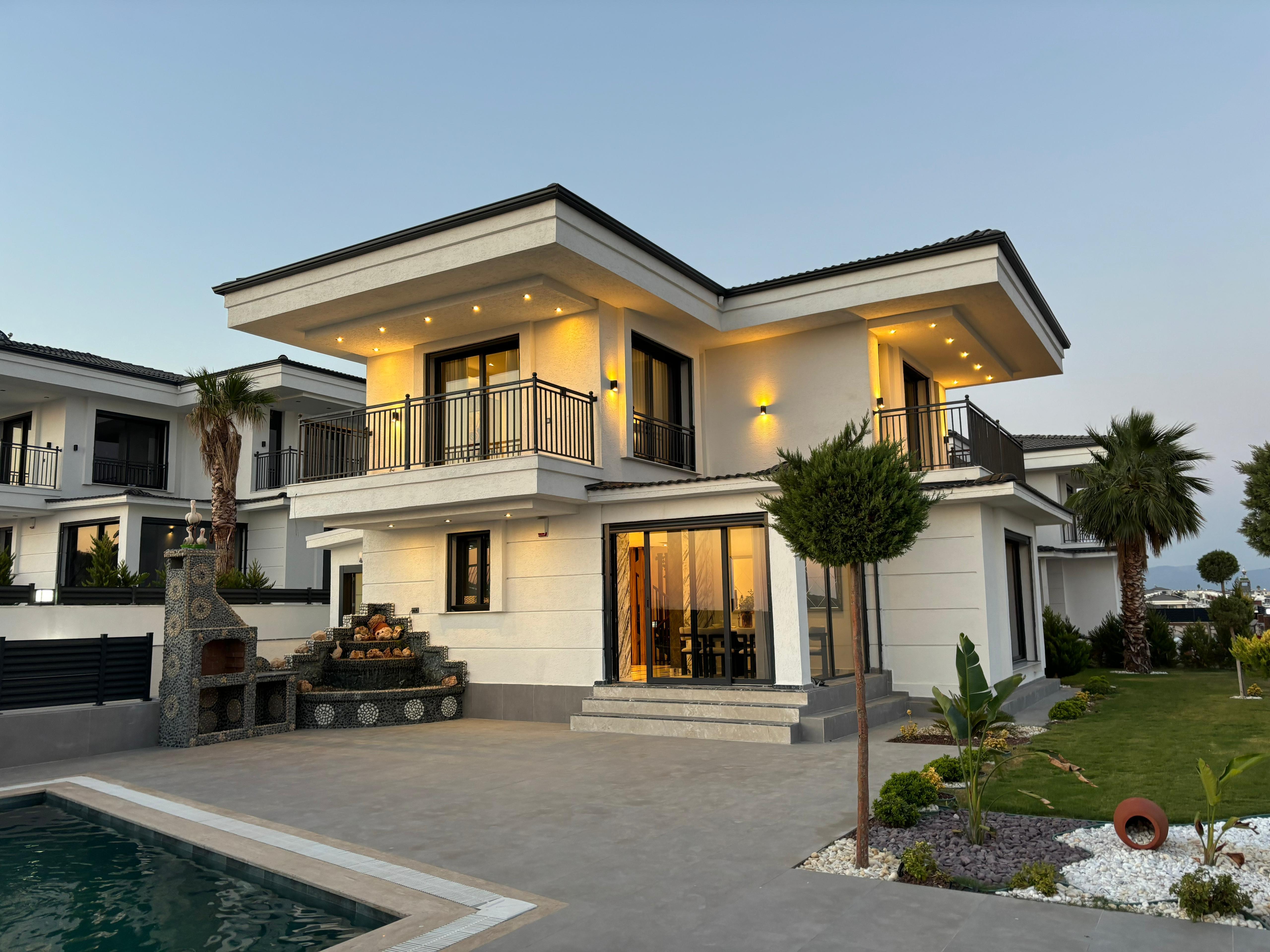 ELEGANT COMPLEX HOMES 1 