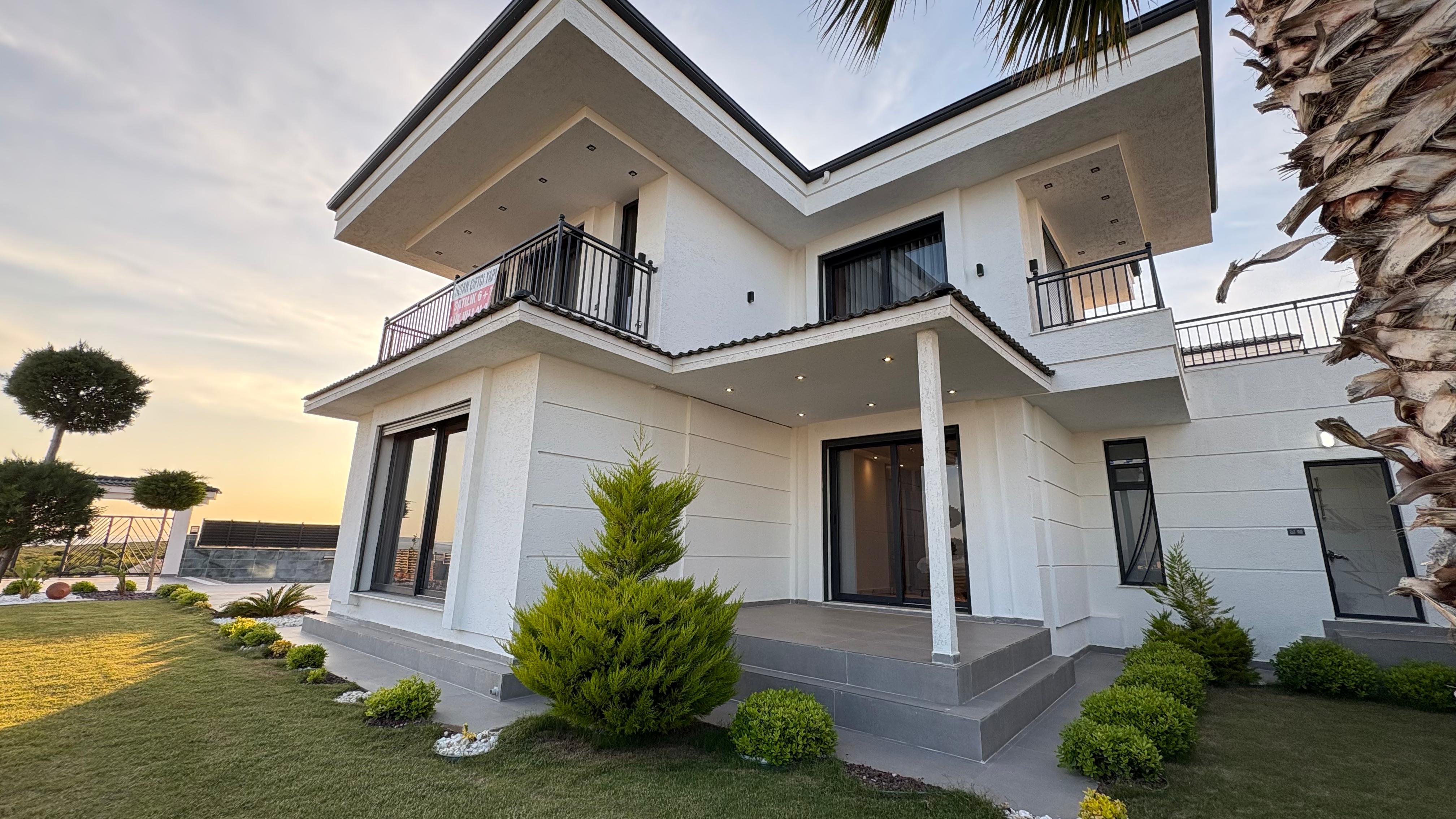 ELEGANT COMPLEX HOMES 1 