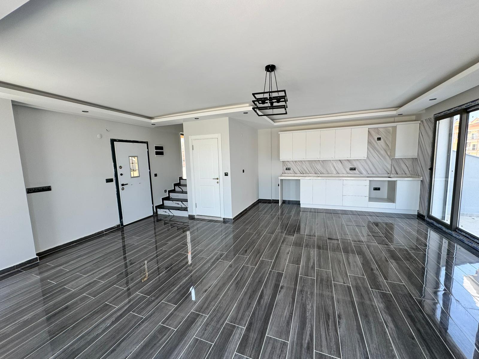 ELEGANT COMPLEX HOMES 3