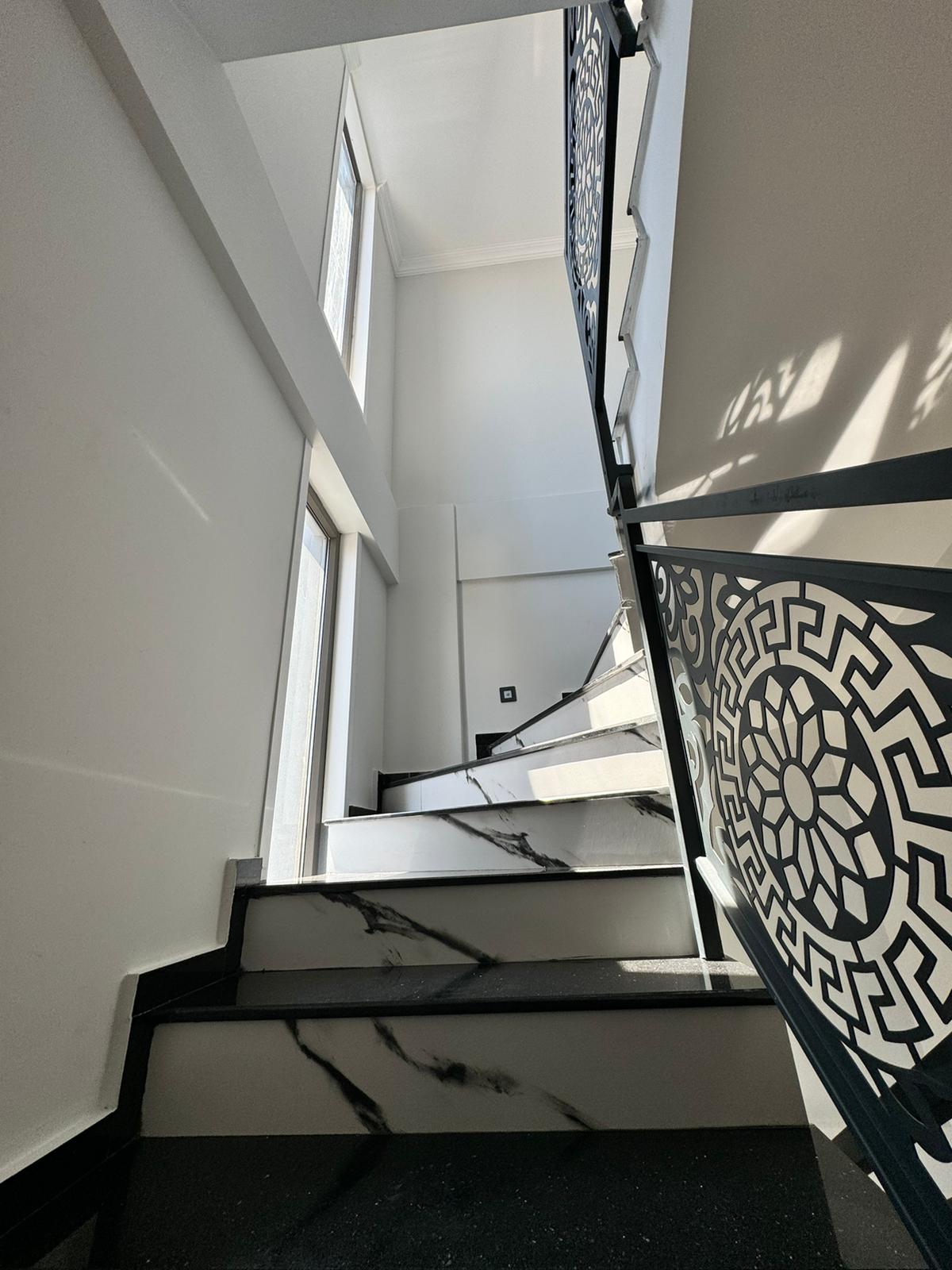 ELEGANT COMPLEX HOMES 3