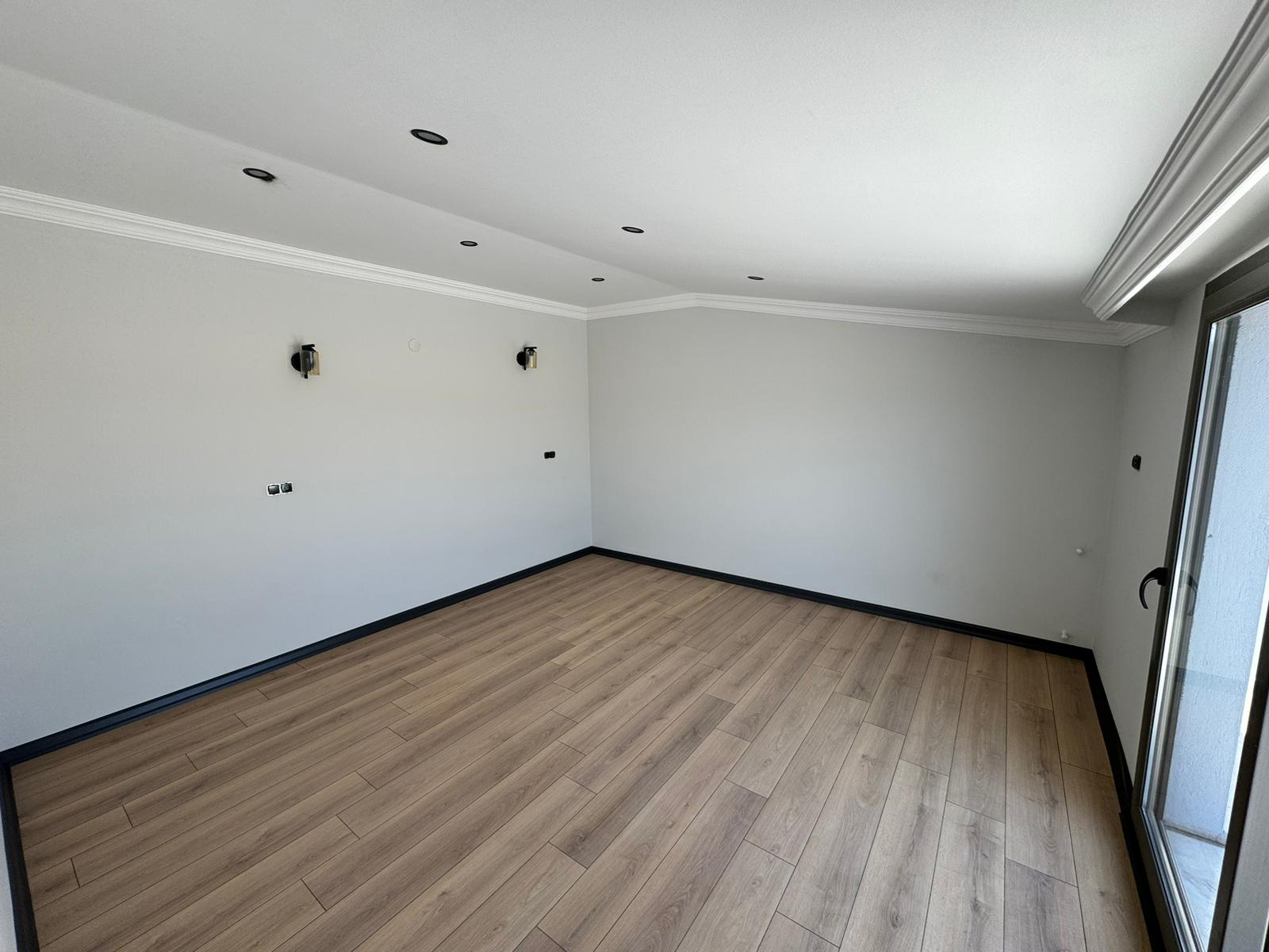 ELEGANT COMPLEX HOMES 3