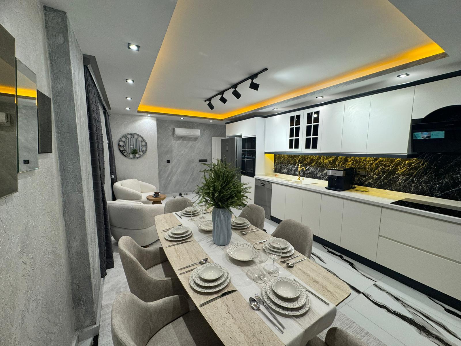 ELEGANT COMPLEX HOMES 2