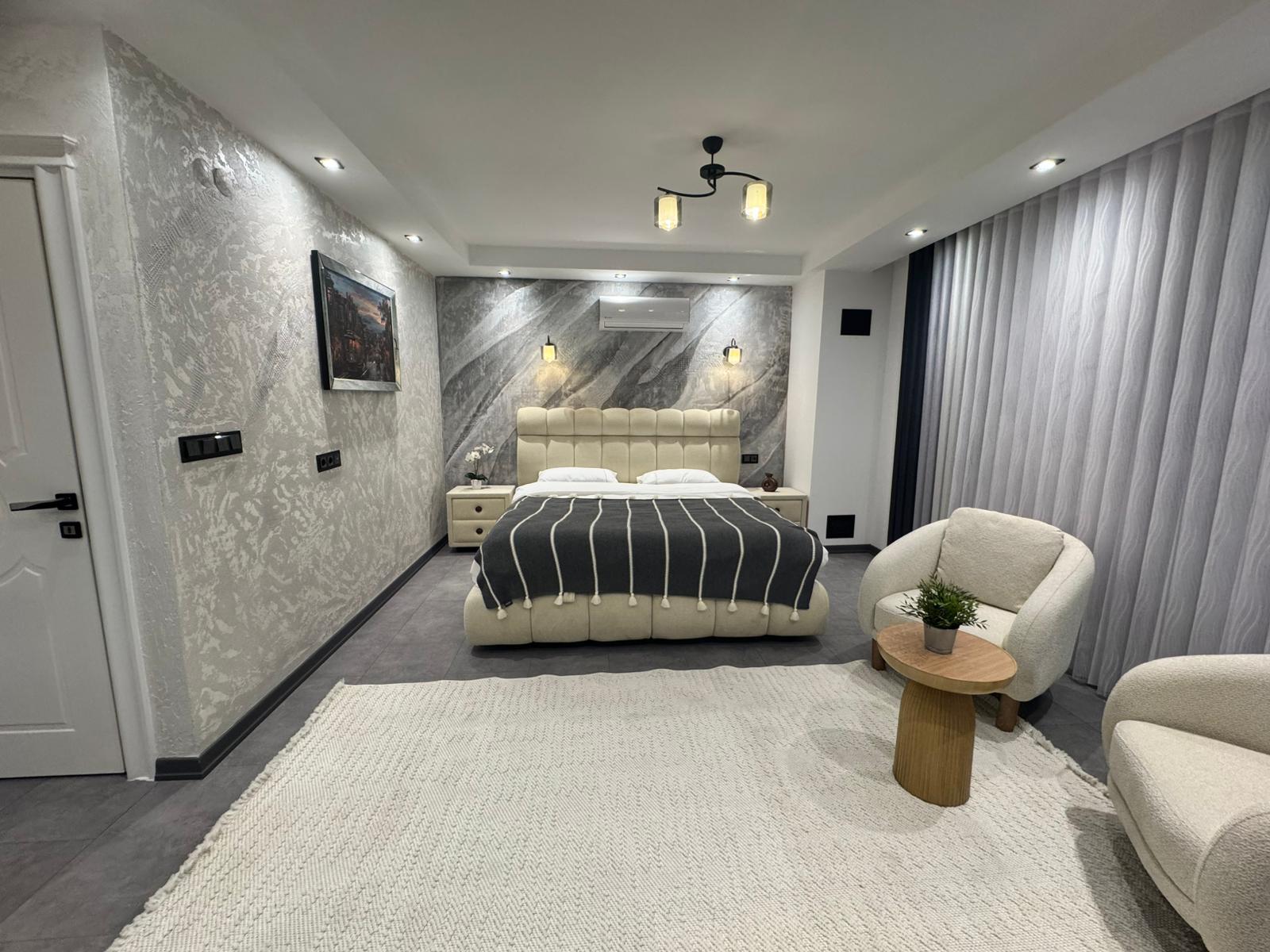 ELEGANT COMPLEX HOMES 2